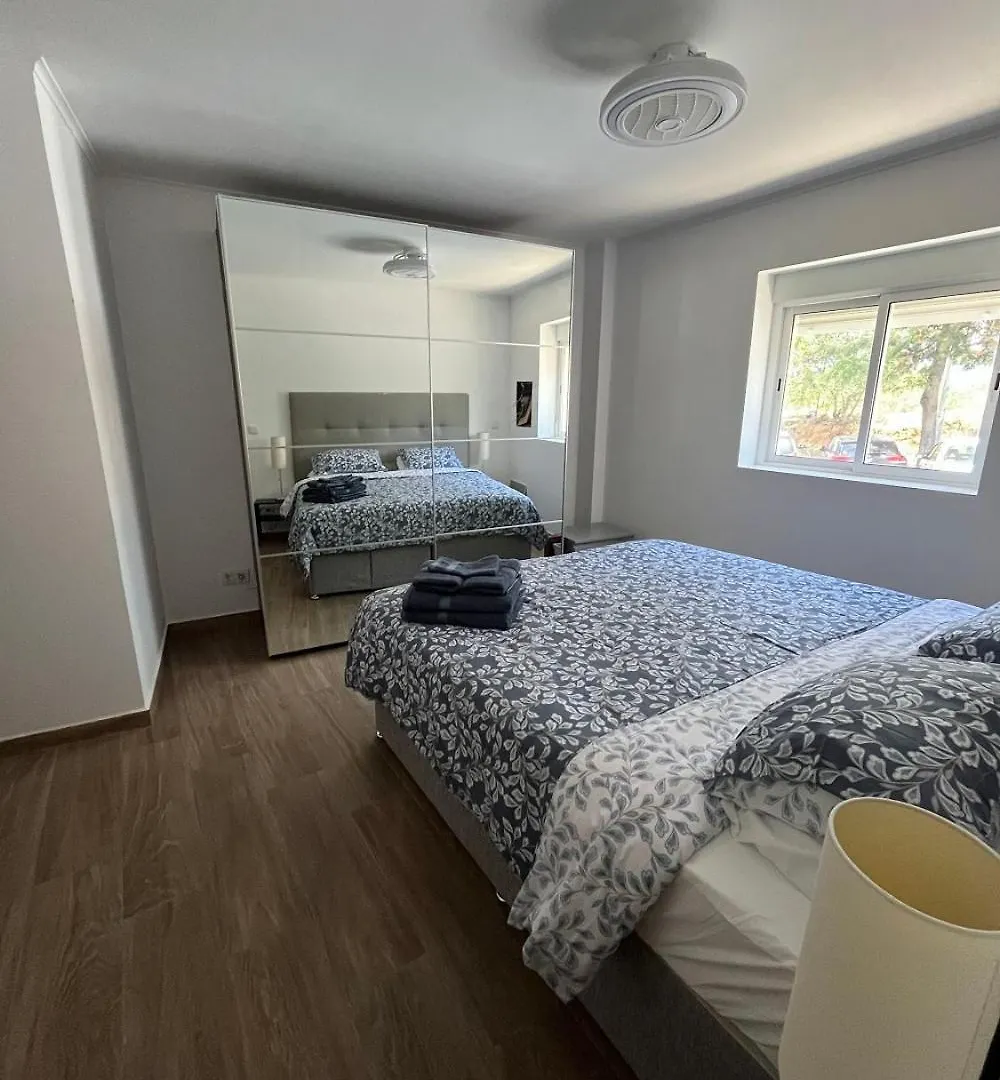 Guest house Vacation Apartment - Central Portimao